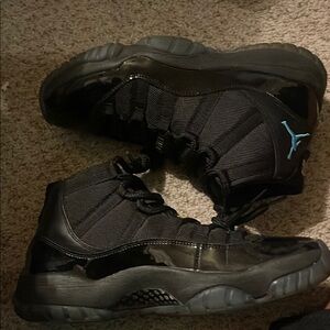Jordan 11 “Gamma Blue”